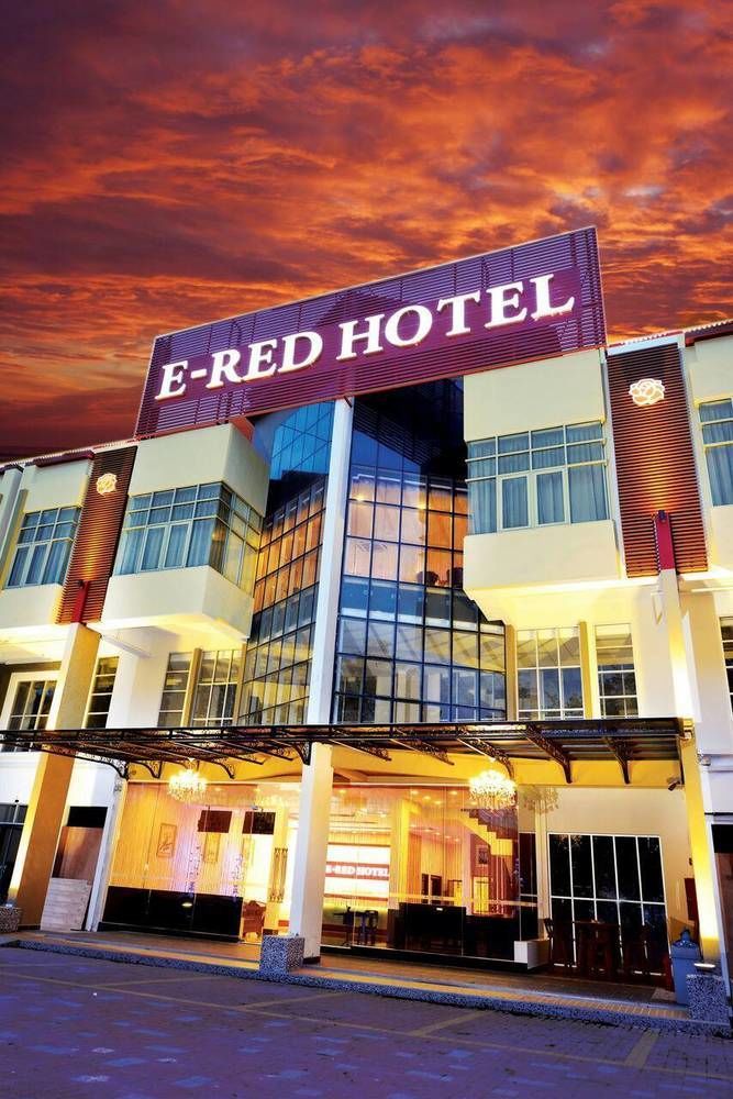 בוקיט מרטג'אם E-Red Hotel Alma Cosmo מראה חיצוני תמונה